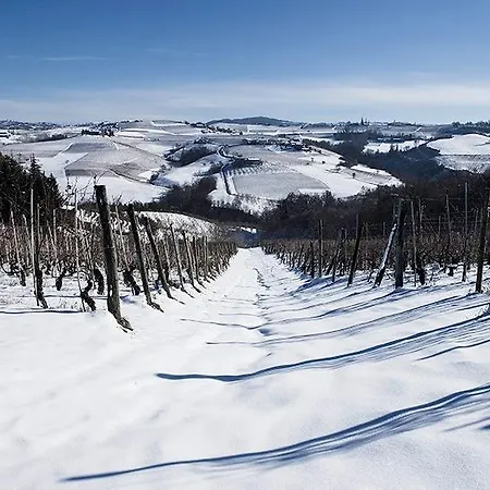 Alloggio per agriturismo Minaldo Dogliani